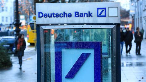 Capital Group Vende A Es De Barclays Commerzbank E Deutsche Bank