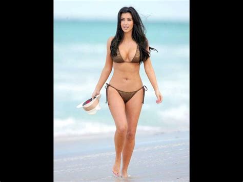 Must See Kim Kardashians Hot Bikini Body Hindustan Times