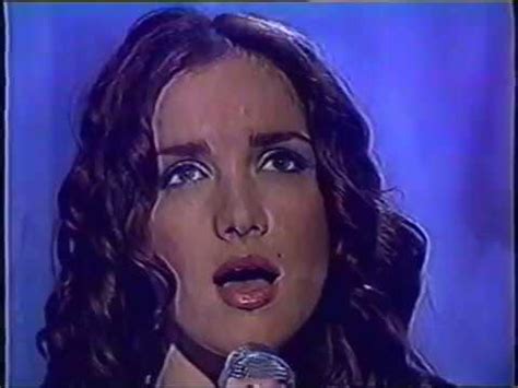 A que vuelvas de nuevo aquí, junto a mí, con tus besos. Natalia Oreiro en Hoy "Me muero de Amor" (1999 - Mexico ...