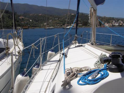 Sleeps up to 6 adults Static Yacht Rental UPDATED 2020: 2 Bedroom Yacht in ...