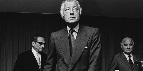 Gianni Agnelli The Iconic Italian Industrialist And Fashion Icon By