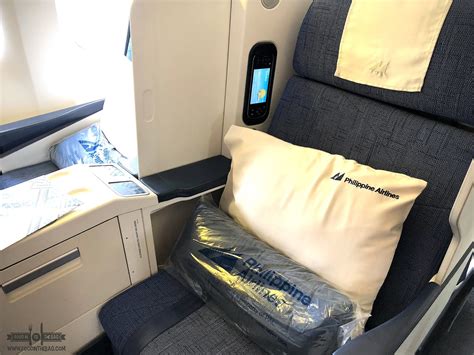 Review Of Philippine Airlines Business Class Manila To Lax 2019 Food In The Bag