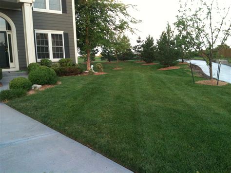 Hometown Lawn Provides Mowing And Lawn Care Hometown Lawn Llc