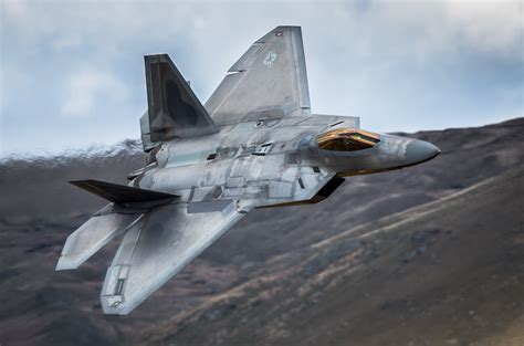 Military Lockheed Martin F 22 Raptor Hd Wallpaper