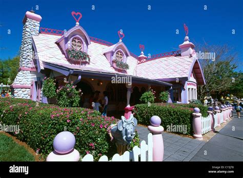 Minnie Mouses House Disneyworld Disney World Orlando Florida Usa