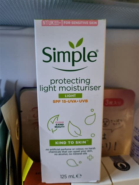 Simple Protecting Light Moisturizer Spf 15 Beauty And Personal Care