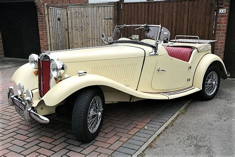 'Everyman classics' auction by CCA set for Warwickshire, UK