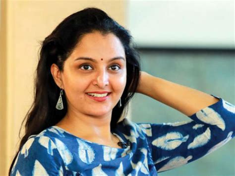 Manju Warrier Reveal The Secret Behind Her Birth Malayalam Filmibeat