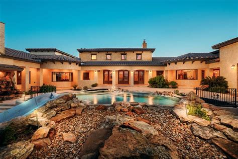 Masterfully Designed Estate On 64 Acres Texas Luxury Homes Mansions