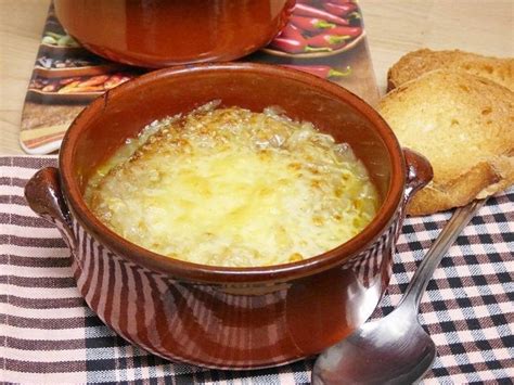 Sopa de cebolla gratinada Cocina y recetas fáciles