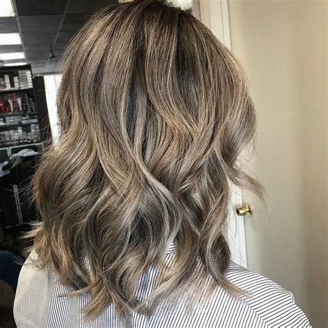 Regardless of your hair type, you'll find here lots of superb short hairdos, including short wavy hairstyles, natural hairstyles for short hair. 10 Medium Length Hairstyles for Thick Hair in Super Sexy ...