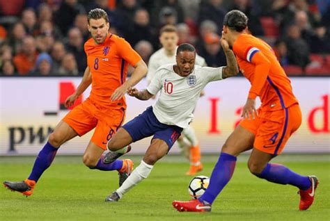 Uswnt uses penalty kicks to escape with quarterfinal win against netherlands at tokyo olympics. Netherlands 0-1 England AS IT HAPPENED: Lingard scores ...