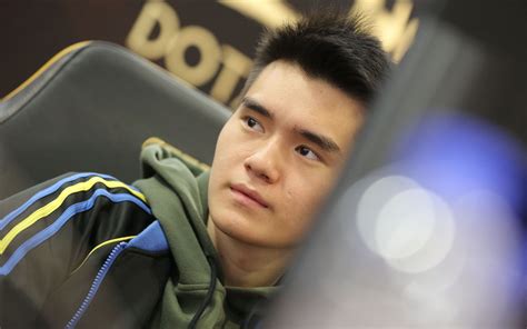 Song sccc chun is a chinese professional dota 2 player who last played for ehome. 【DAC】选手短片之 Newbee.Sccc_哔哩哔哩 (゜-゜)つロ 干杯~-bilibili