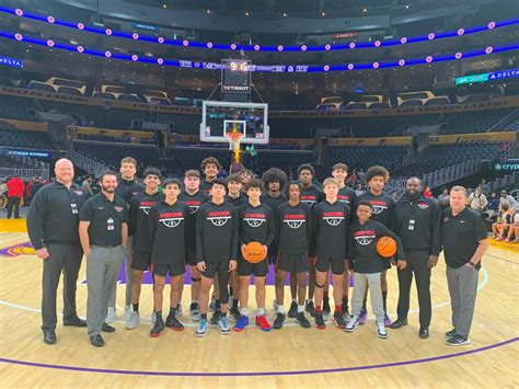 San Joaquin Memorial Has A Moment Playing On The Los Angeles Lakers