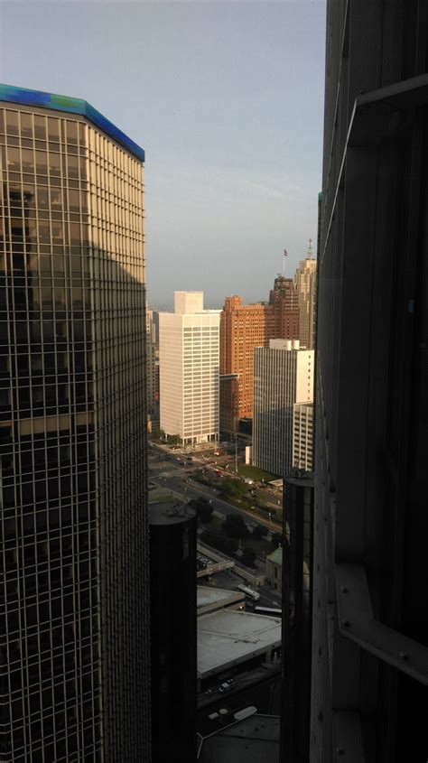 Lifelong Michigander Detroits Renaissance Center From The Inside