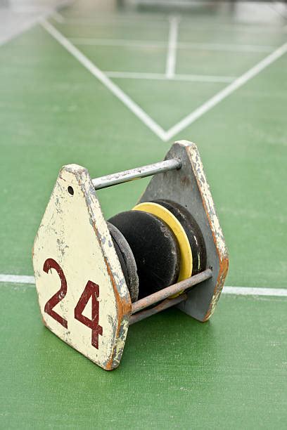 50 Shuffleboard Puck Stock Photos Pictures And Royalty Free Images Istock