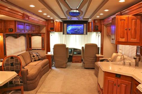 See more ideas about rv interior, rv, airplane painting. 40+ Incerdible Photo Gallery Rustic RV Interior | Bus ...