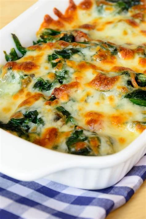 Ground turkey is super cheap so it's great for when you're feeding a family. Ground Turkey And Spinach Casserole Recipe | CDKitchen.com ...