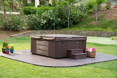 The Best Cover Options For Hot Tubs And Swim Spas Ihtspas Hot Tubs