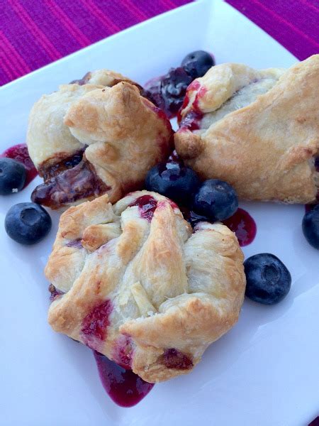 Baked Brie Bites With Blueberry Sauce B Clean Eats Fast Feets