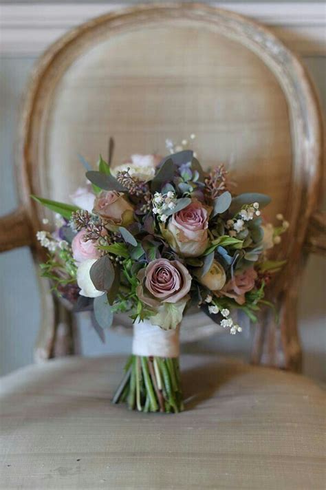 vintage style wedding bouquet lavender vintage amnesia roses blush ranunculus whi