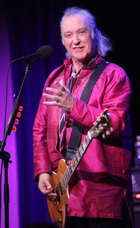 dave davies of the kinks brings solo show to music box supper club