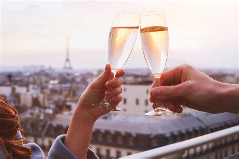 7 Romantic Date Ideas For Couples In Paris Allclear Travel
