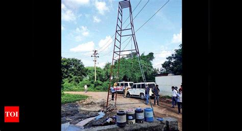 Gandhinagar Five Labourers Electrocuted In Freak Accident Ahmedabad