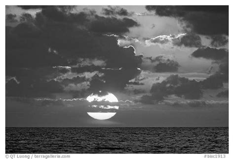 Gudu Ngiseng Blog Black And White Ocean Photography