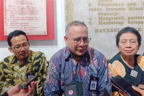 Ragam bahasa indonesia ragam bahasa dipandang dari sudut penuturnya, diperinci berdasarkan : Indonesia Bahasa Resmi / Ragam bahasa indonesia ...
