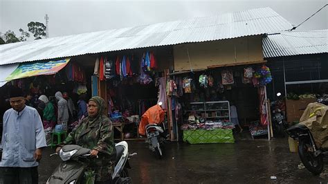 Pasar Pronojiwo Surganya Belanja Dan Wisata Kuliner Di Kabupaten
