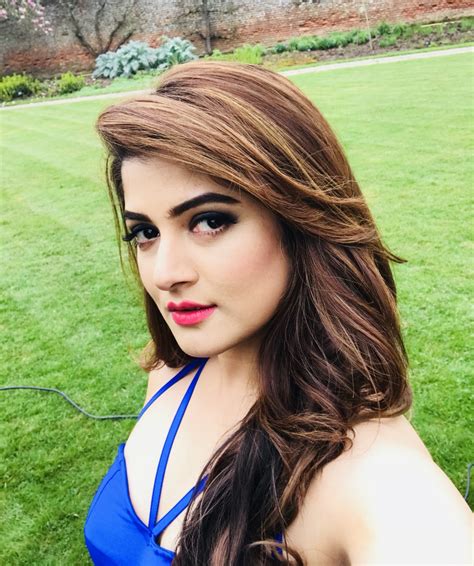 Srabanti chatterjee made her debut in silver screen with the movie mayar badhon in 1997. Srabanti Chatterjee Hot Photo Gallery - Filmnstars