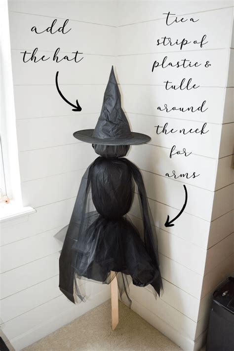 Make Your Own Outdoor Witches In 2020 Scary Halloween Decorations