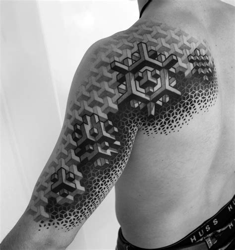 Artistas Que Criam Tatuagens Geom Tricas Marcantes Abrangendo O