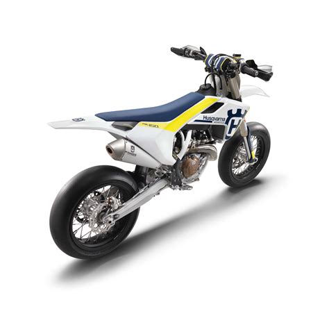 Trova una vasta selezione di motosega husqvarna 450 a prezzi vantaggiosi su ebay. 2017 Husqvarna FS 450 Puts the "Super" in Supermoto