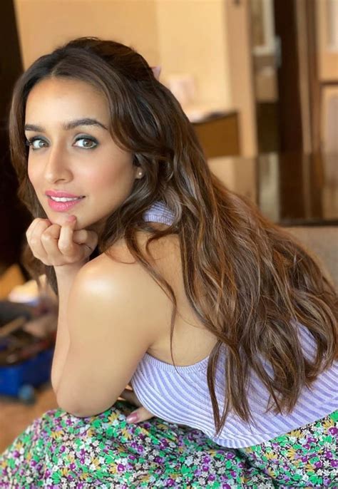 The 'baywatch' actress is the perfect combo of hot, sexy, and elegant. Pin by Vidushi Rathore on Shraddha Kapoor in 2020 ...