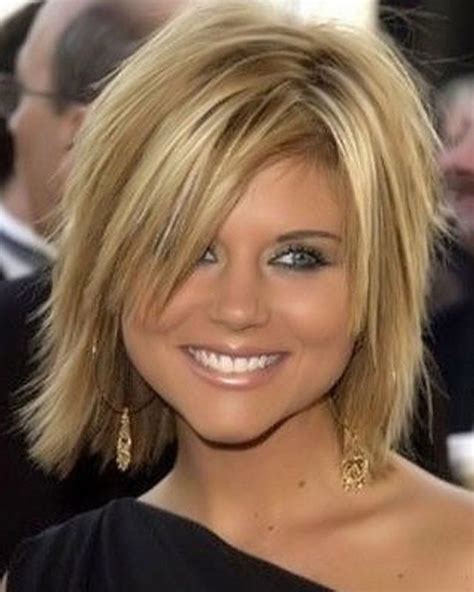 15 Best Shaggy Hairstyles For Over 40