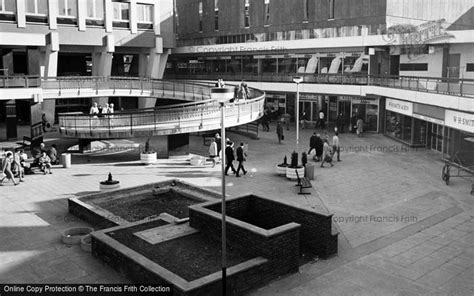 Photo Of Croydon The New Shopping Centre C1970