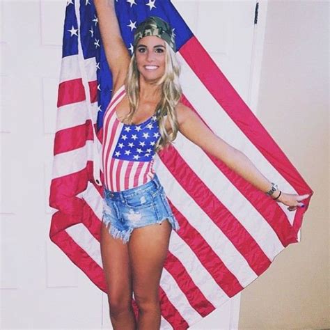 These Sexy College Girls Are All The Motivation You Need To Keep On