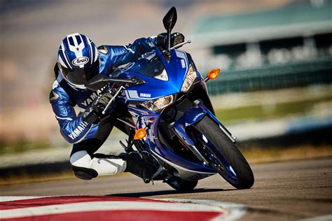 Explore yamaha yzf r3 price in india, specs, features, mileage, yamaha yzf r3 images, yamaha news, yzf r3 review and all other yamaha bikes. Recall: 2017 Yamaha YZF-R3 - Asphalt & Rubber