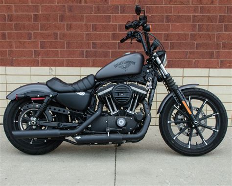 The engine produces a maximum peak output power of and a. Pre-Owned 2017 Harley-Davidson Iron 883 in Louisville ...