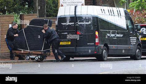 Heavily Pregnant Jenna Dewan Tatum Takes Delivery Of A Grand Piano At Her Home In North London