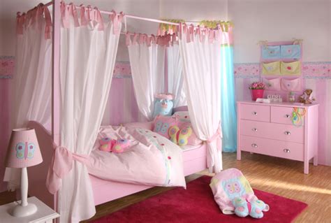 The girls bedroom makeover turned out so cute! Princess Bedroom Ideas For Little Girls