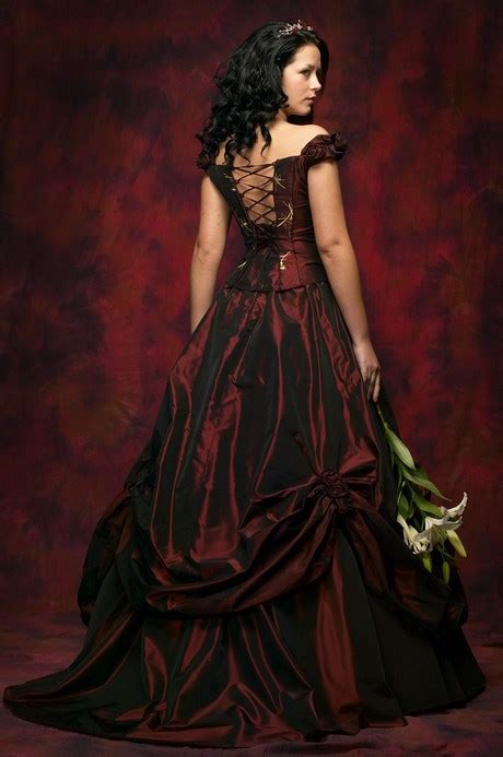 Lange rote hochzeit kleid flowy ombre braut kleid rot prom kleid einzigartige schwarze hochzeit kleider hellrosa abendkleid benutzerdefinierte farbe in verwandten suchen stöbern. Brautkleid schwarz rot