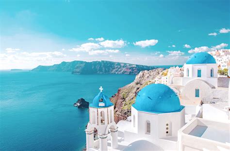 10 Things To Do In Santorini On A Budget Girl Vs Globe