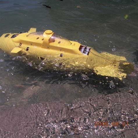 Neptune Sb 1 Radio Controlled Submarine Provides Real Time Underwater Video