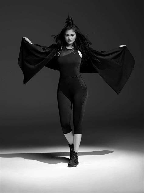 Kylie Jenner Flaunts Incredible Physique For Pumas Springsummer 2017
