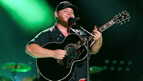 Luke Combs Makes History With Beautiful Crazy His Th Consecutive No
