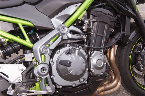 I love mine, but part of me wishes i bought a 2012 fz8 used back in 2014, then a month later i hear about the fz09 coming out and. Kawasaki Z900 vs. Yamaha FZ-09: Comparison Test