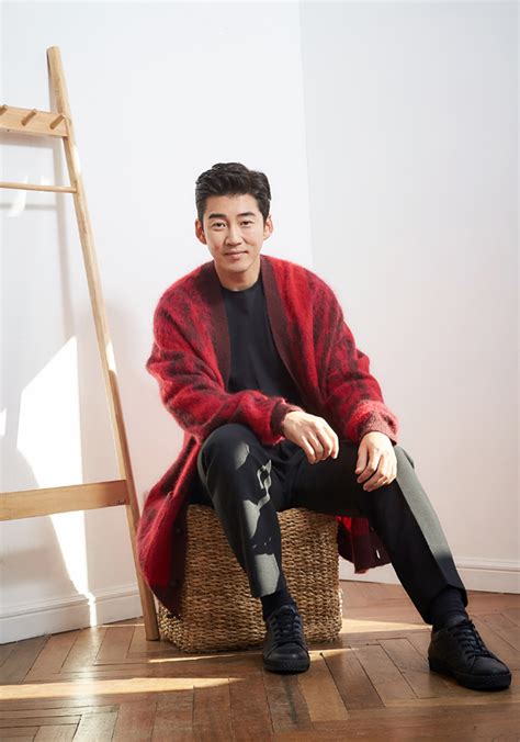 Yoon has been dating his girlfriend whom he met through an acquaintance since the end of last year, his agency just entertainment said on wednesday. Yoon Kye-sang hopes to highlight forgotten history: In his latest film, the actor plays a ...